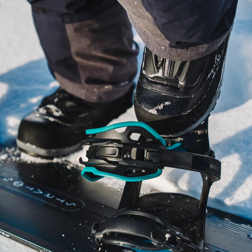 
                      
                        Jones Mercury FASE® Snowboard Binding
                      
                    