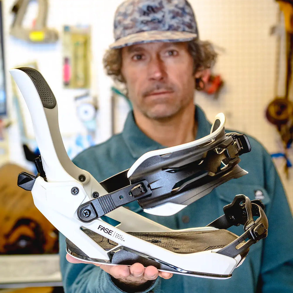 
                      
                        Jones Mercury FASE® Snowboard Binding
                      
                    