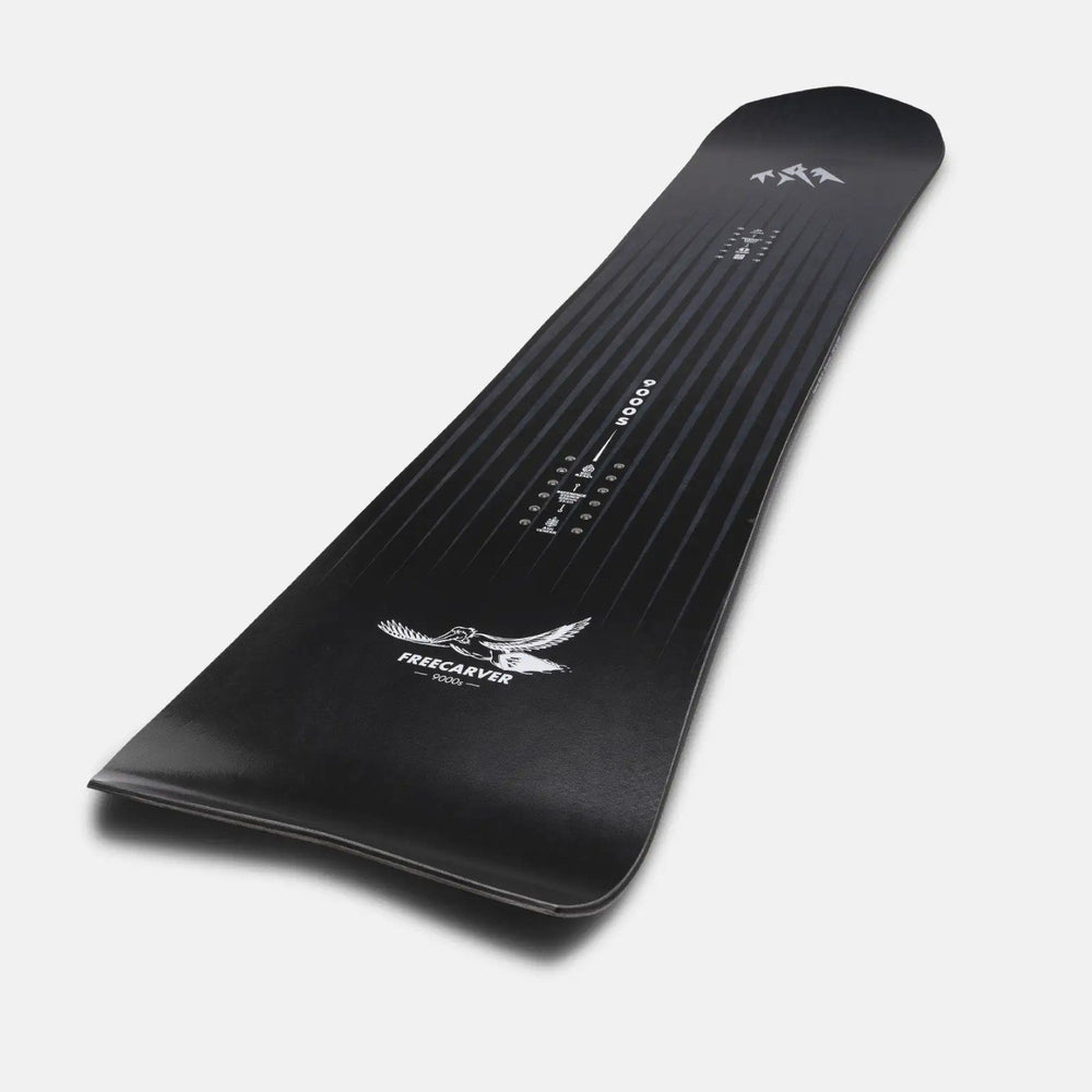 
                      
                        Jones Freecarver 9000s Snowboard
                      
                    