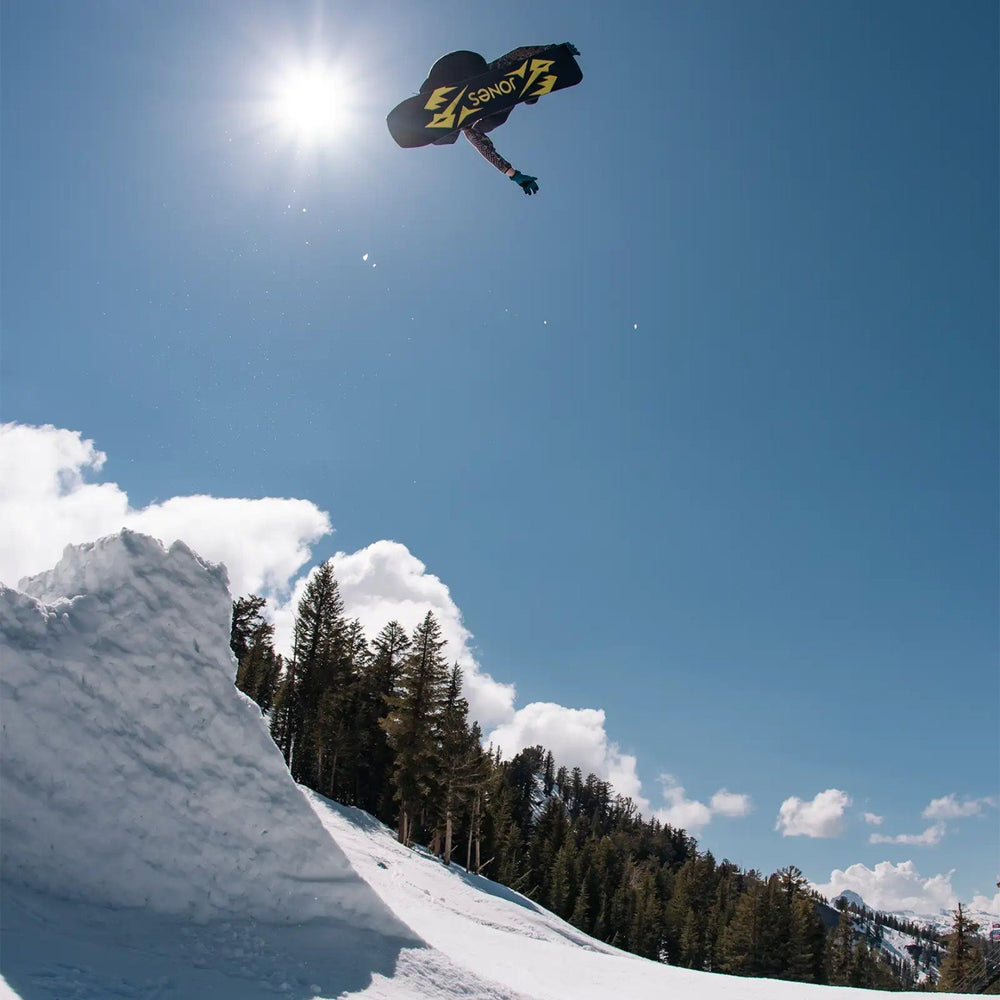 Jones Men's Mountain Twin Snowboard