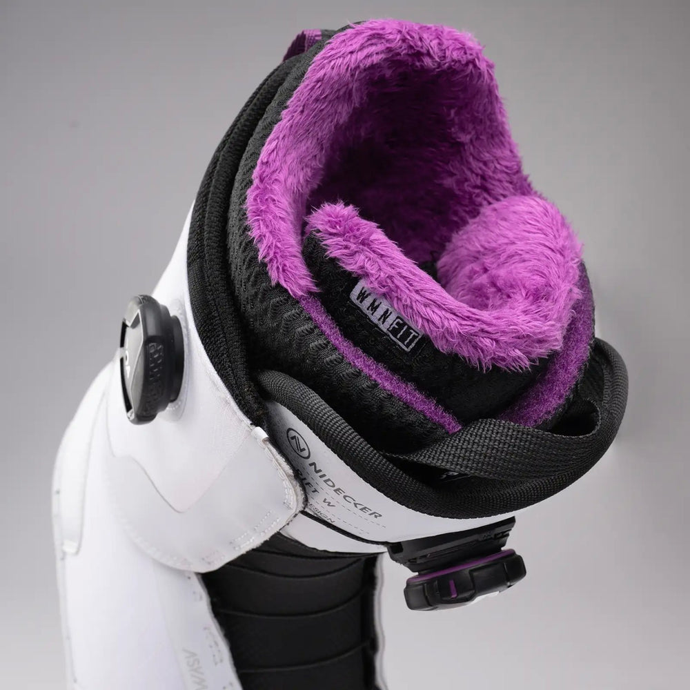 
                      
                        Nidecker Rift W
                      
                    