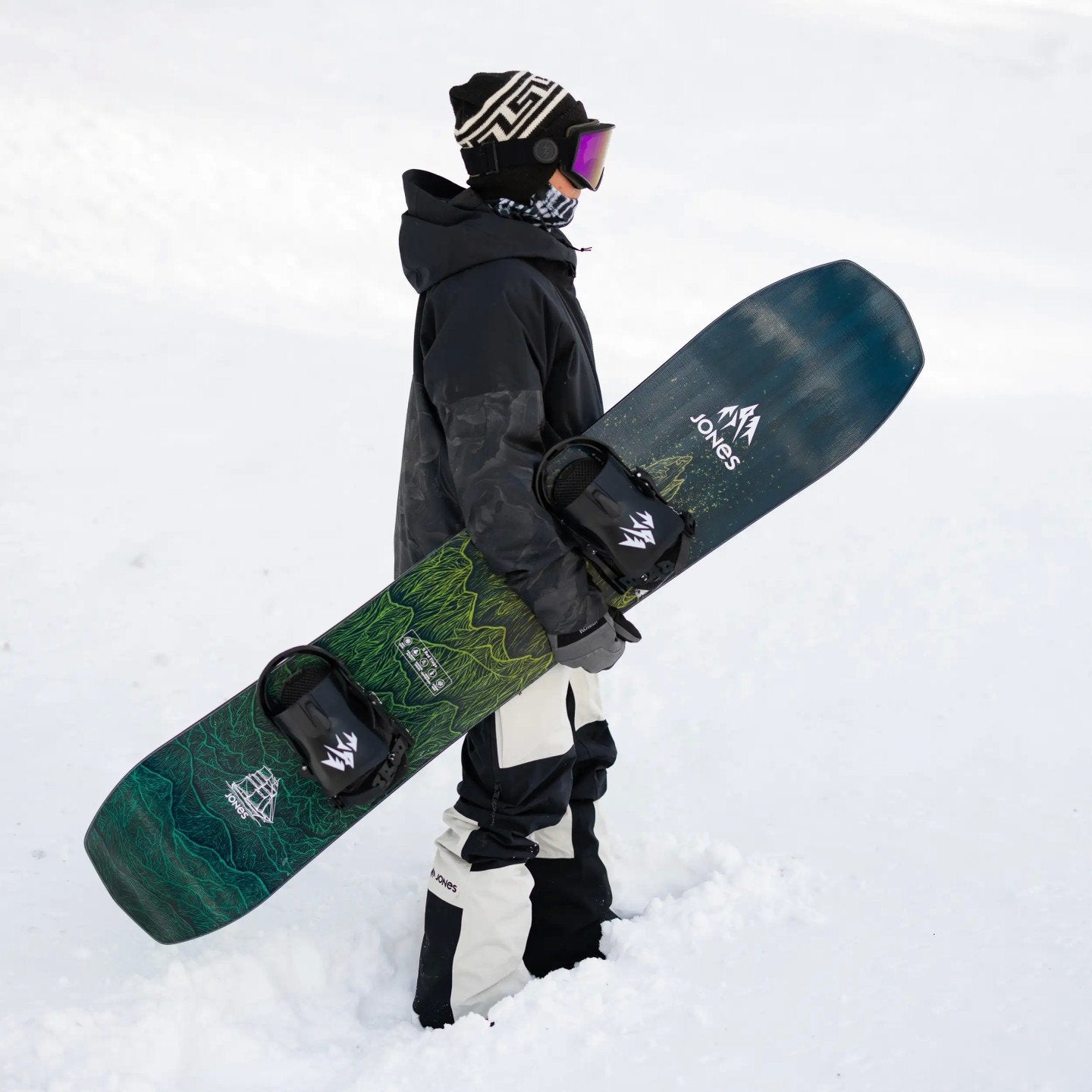Jones Youth Flagship Snowboard